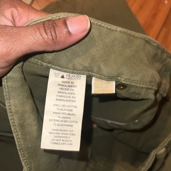 NWT Michael By Michael Kors Olive Button-Front Denim Skirt size 6 - Picture 7 of 7